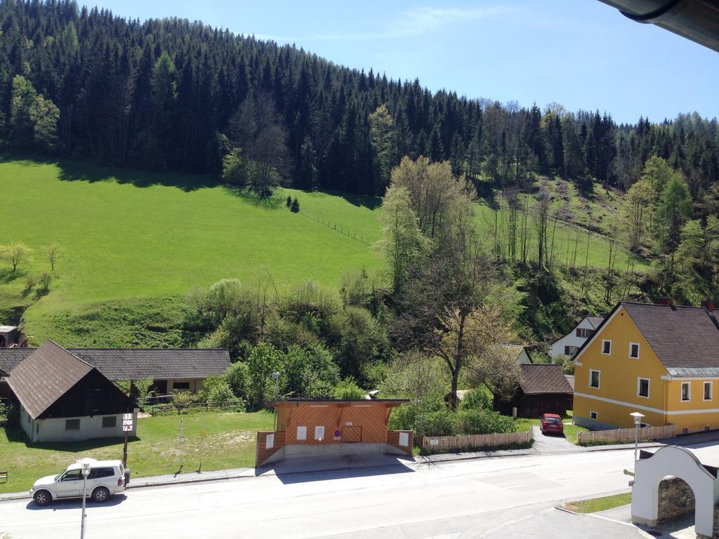 Gasthof Zach-Rauch Hotel Salla Room photo